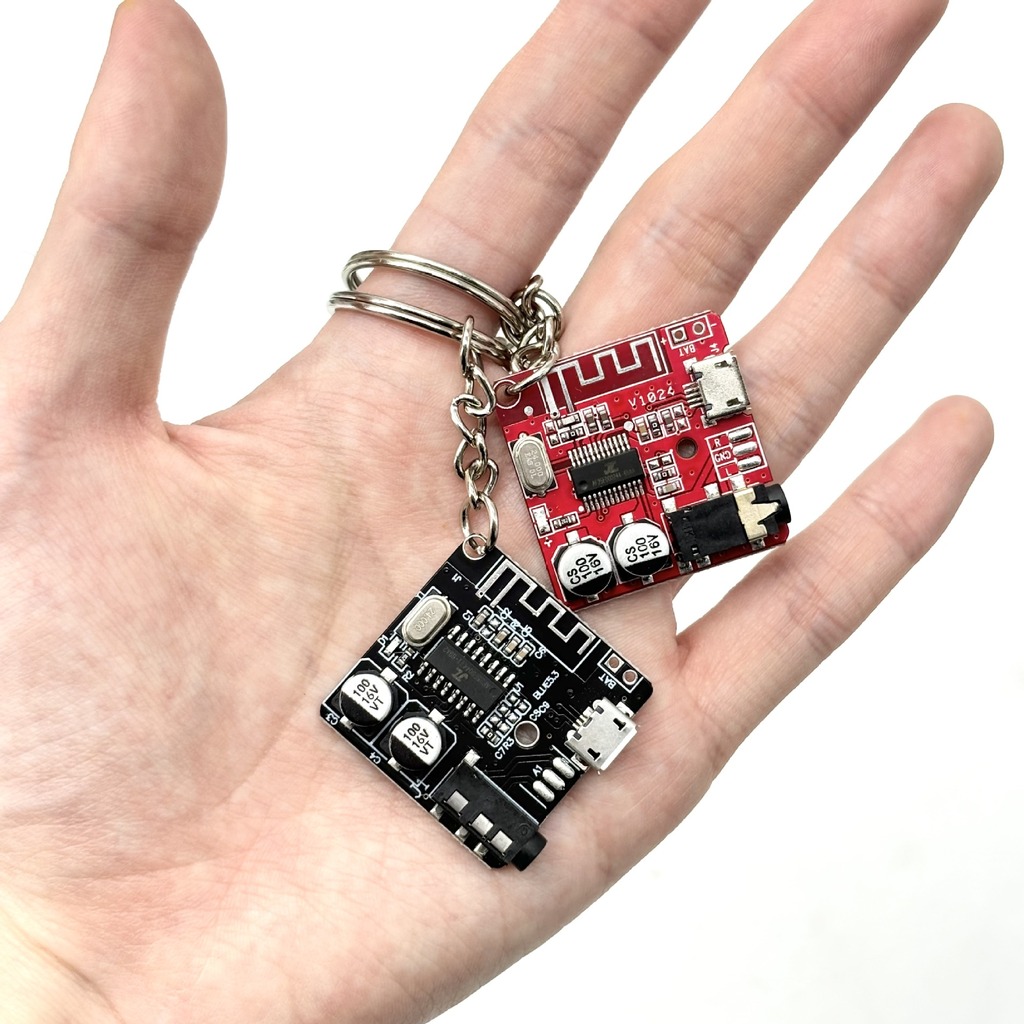 Porte-clés style cyberpunk en  - Tech Accessories Bag avis et prix